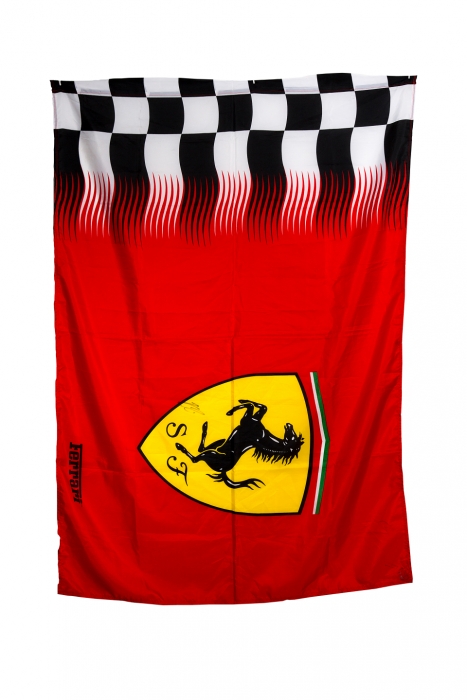 Ferrari talli-/ruutulippu - aidolla nimikirjoituksella